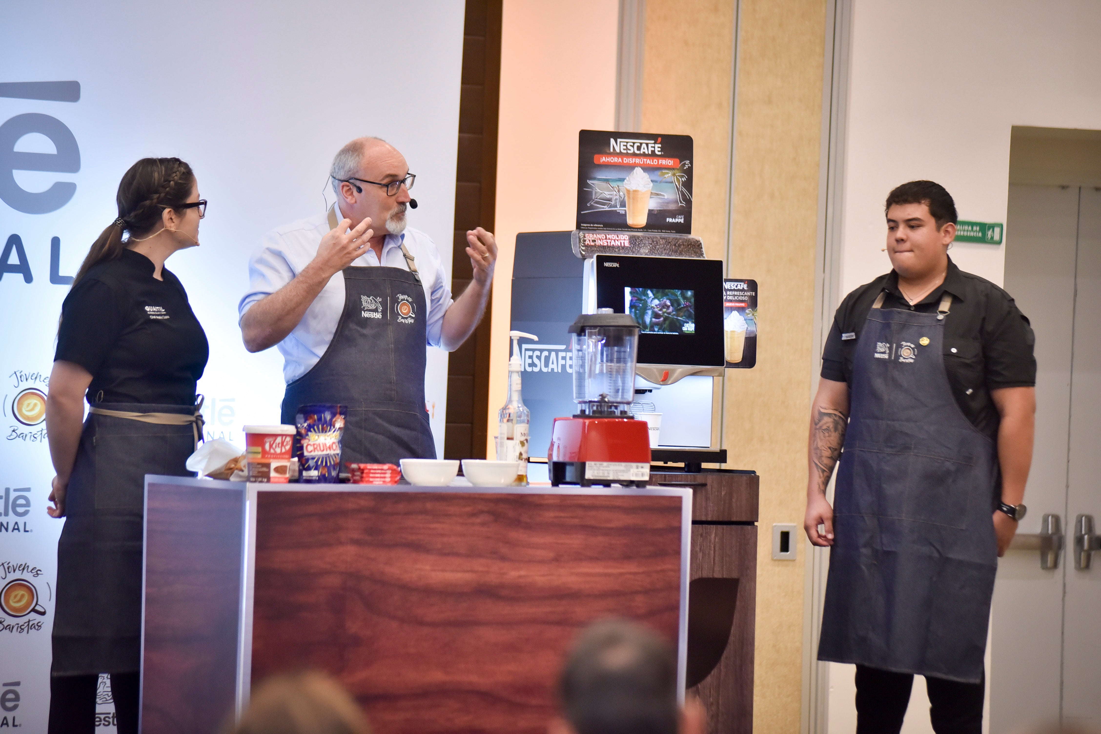 Chefs dictan conferencia sobre el uso de productos NESTLÉ PROFESSIONAL