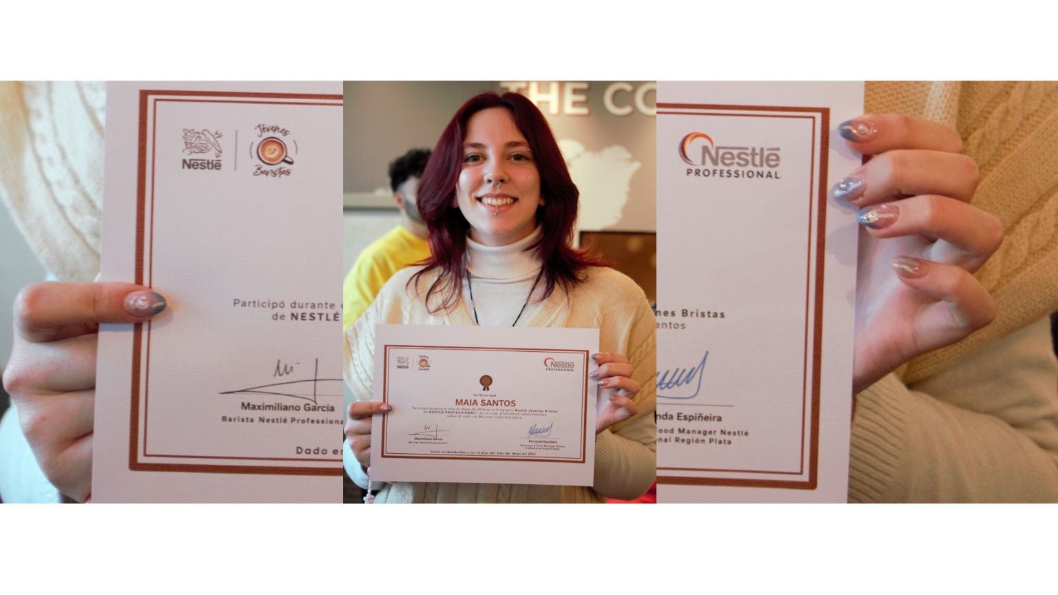 Joven mostrando su diploma del programa Nestlé Jóvenes Baristas