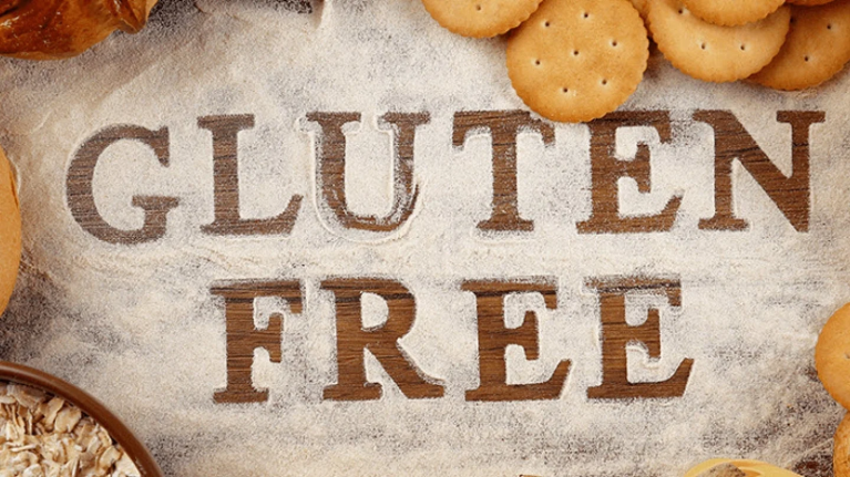Palabra "gluten free" escrita en harina 