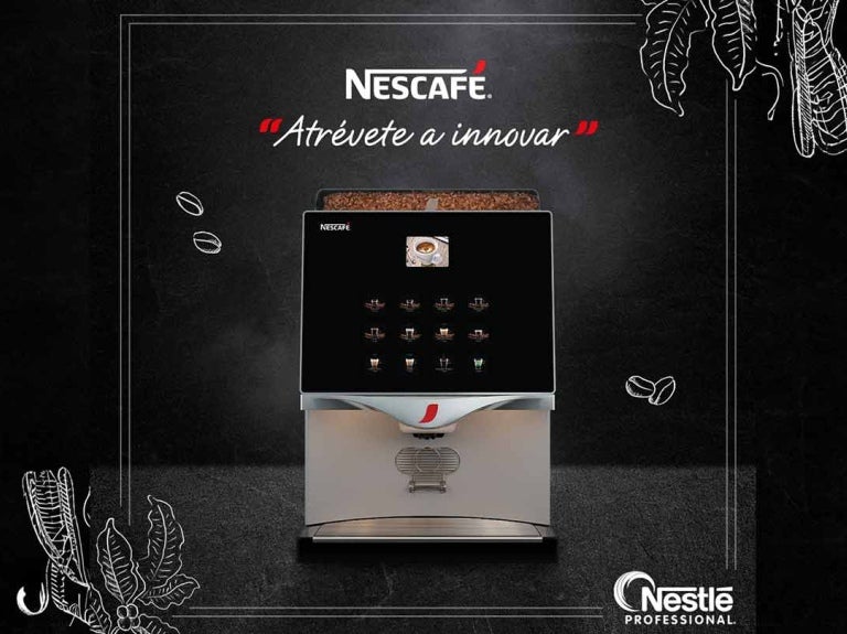 Máquina NESCAFÉ® de grano con sistema de molinos de café que ofrece 12 opciones de bebidas
