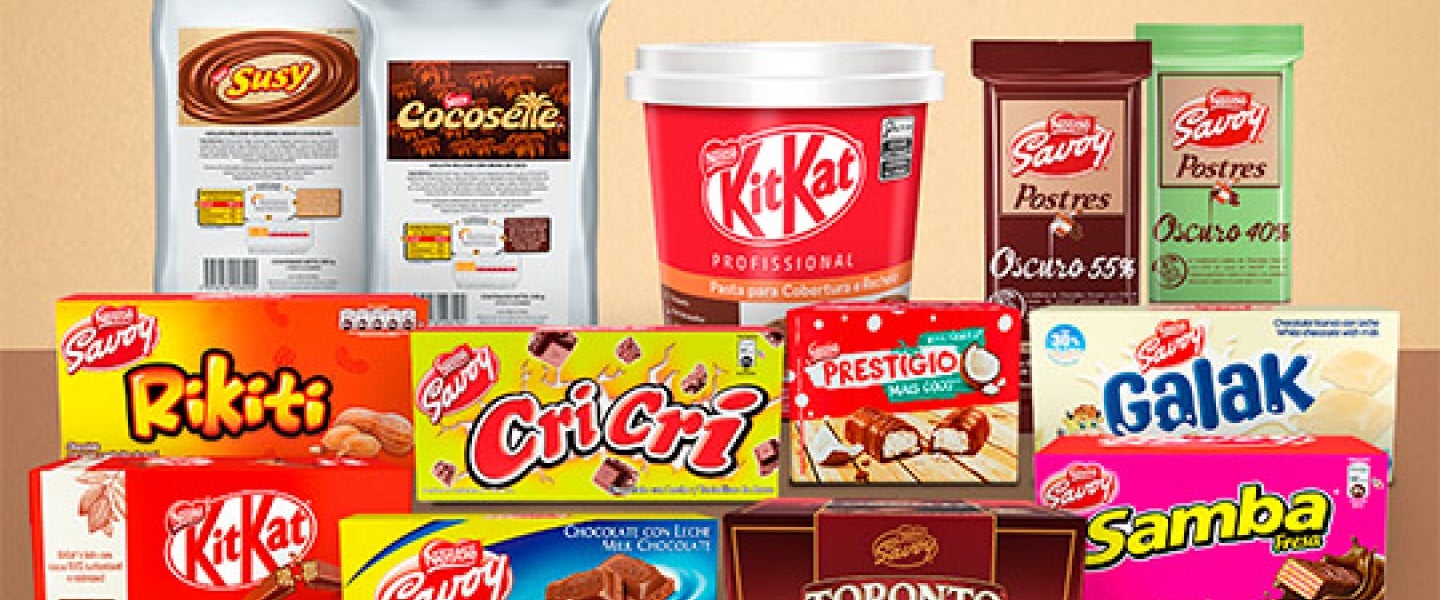 Surtido de chocolates Nestlé, un proveedor de chocolates y galletas al por mayor que ofrece dulces de calidad.