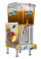 Máquina dispensadora de té helado NESTEA® con bebida de limón en el contenedor