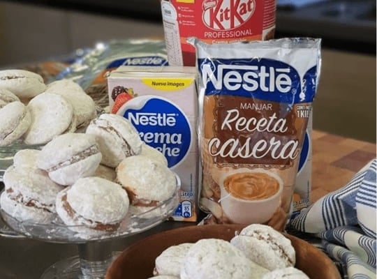 Receta empolvados con manjar nestle | Nestlé Professional Receta empolvados con manjar nestle | Nestlé Professional