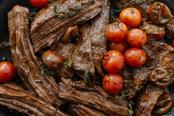 Receta plateada a la cacerola con tomates
