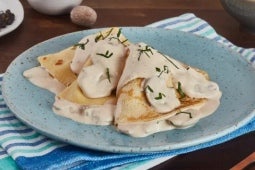 Tres Crêpe de Champiñones con crema blanca
